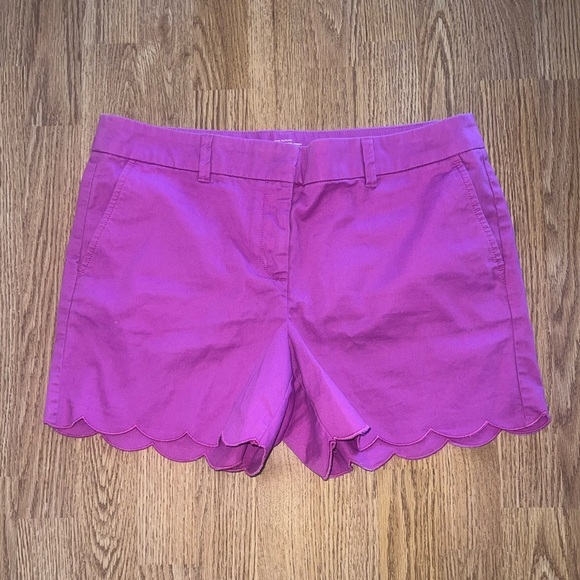 LOFT Other - LOFT Scalloped Shorts